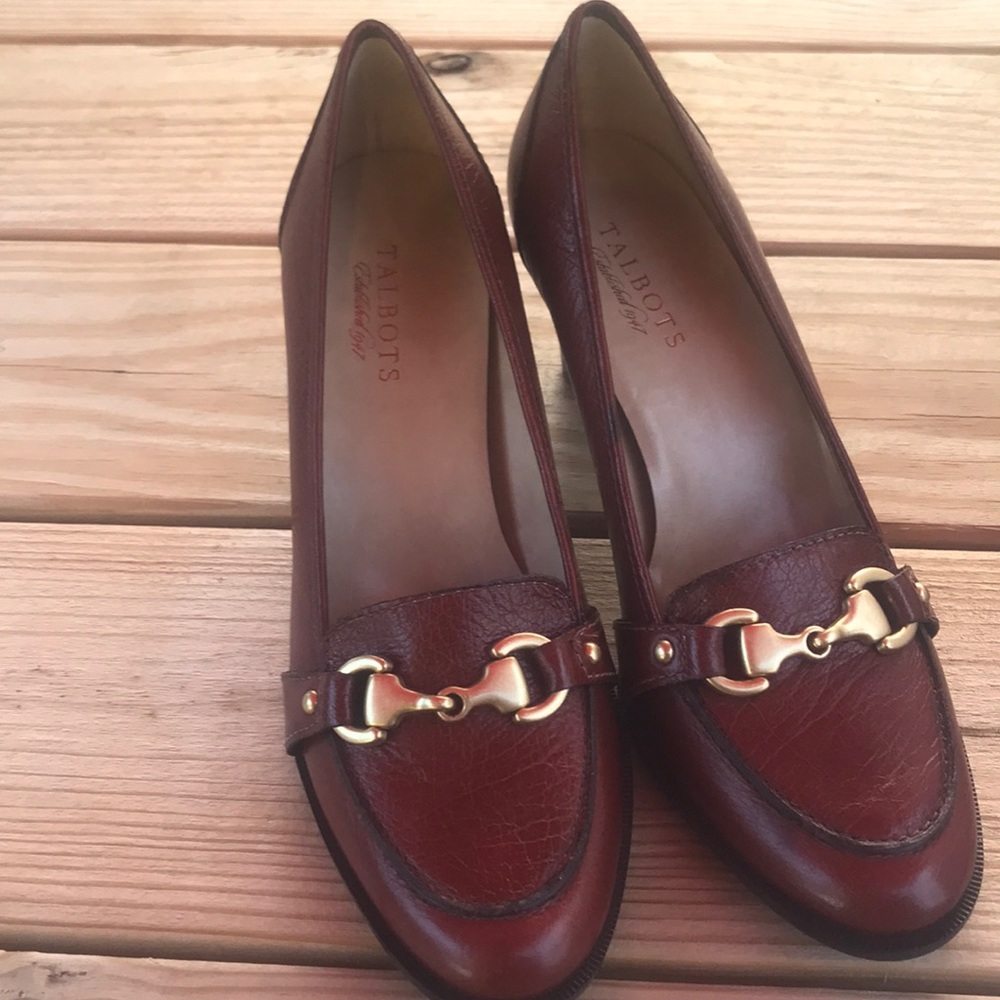 Talbots leather block heel pump size 9.5B